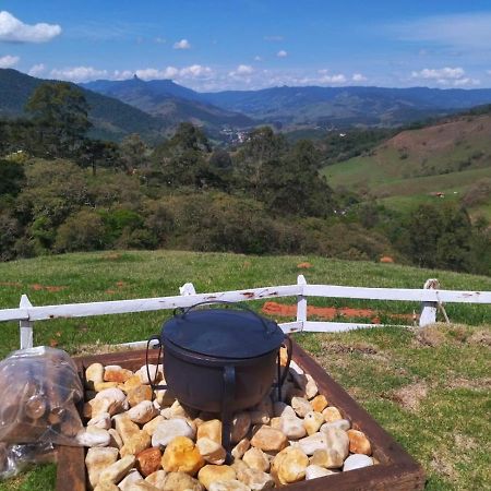 Chales Xanoti Oferece Conforto E Tranquilidade. Sapucaí-Mirim Eksteriør bilde
